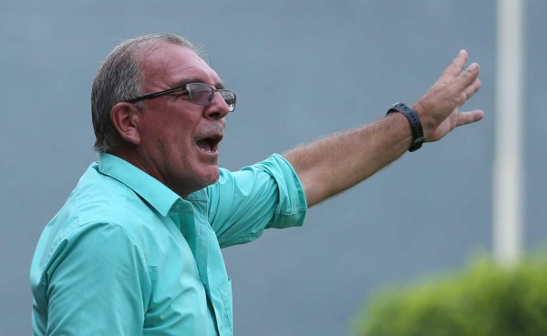 Ariel Sena confirma que no seguirá con Platense la próxima temporada