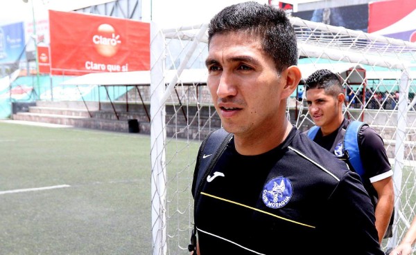 Irvin Reyna: 'Ellos estaban abriendo el paraguas antes'