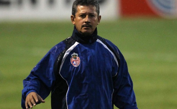 Mauro Reyes: 'En el segundo tiempo fuimos muy superiores al Olimpia'