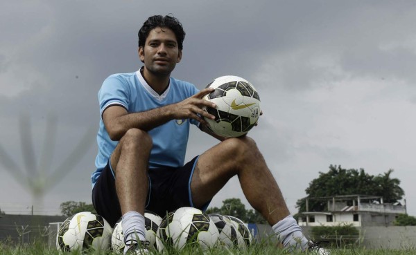 Raymundo Cálix: 'Hemos jugado bonito, pero estamos perdiendo'