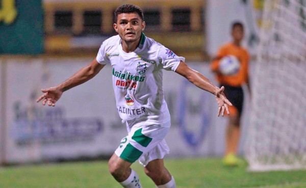 Alexander Aguilar podría marcharse al fútbol de Suiza