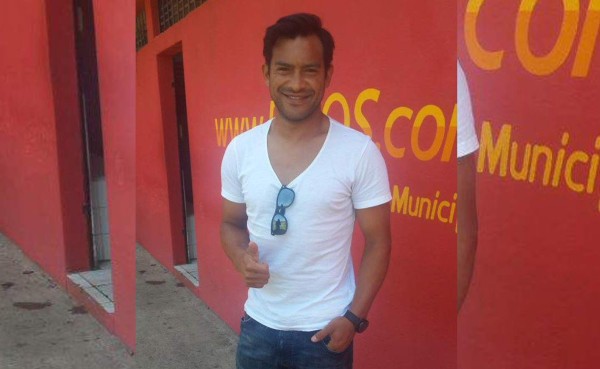 Carlos Ruiz viaja a Estados Unidos para jugar esta misma noche con Guatemala