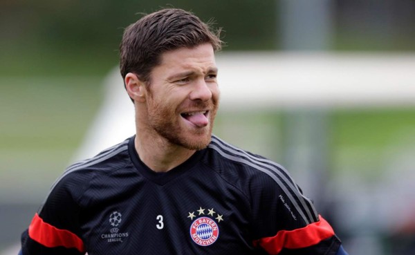 Xabi Alonso prefiere a Neuer que a Casillas en su once ideal