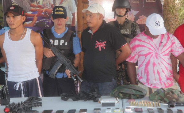 Nueve sospechosos detenidos por asesinato de Arnold Peralta