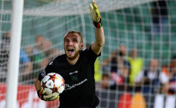 Los mejores porteros para atajar penales en los últimos 10 años