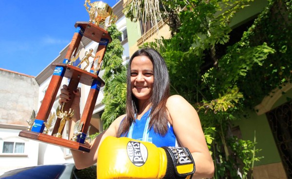 Angela Miranda quiere traerse una medalla de Veracruz