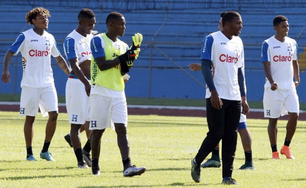 El mediocampo, el dilema de Pinto para enfrentar a El Salvador