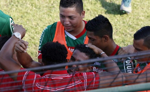 VIDEO: Mario Berríos inaugura el Clausura con un golazo