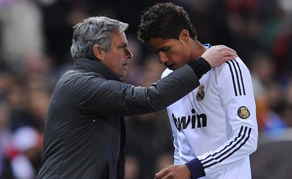 Varane: 'Mourinho me dio una patada en el c... por mi bien'