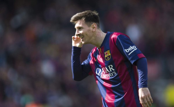 Lionel Messi persigue y supera a Cristiano Ronaldo