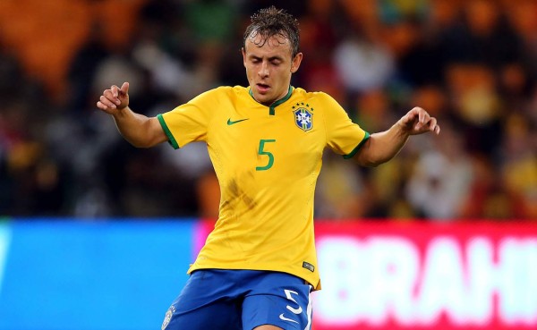 Rafinha renuncia a la selección de Brasil por Alemania