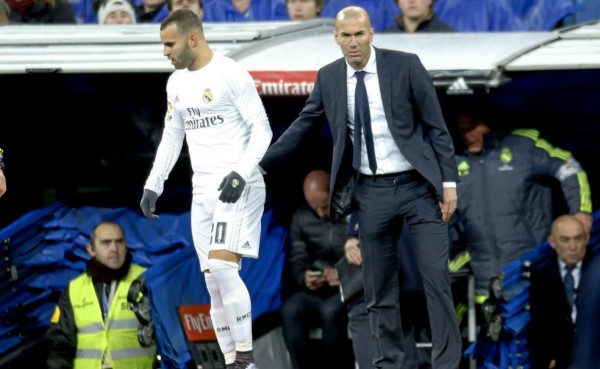 El mensaje sincero y de 'amigo' de Zinedine Zidane a Jesé sobre su futuro