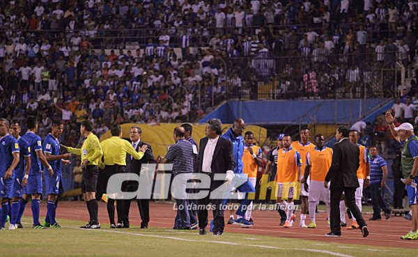 Pinto y 'Primi', de los abrazos a los agarrones