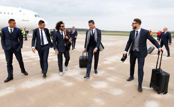 ¡Real Madrid y Cristiano desatan la locura a su llegada a Alemania!