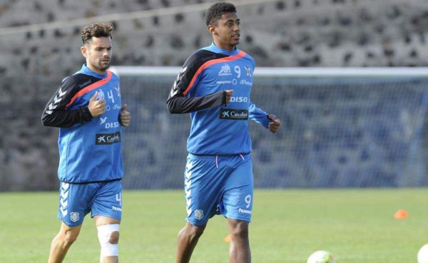 Presidente del Tenerife aclara sobre la forma en que negociarán al Choco Lozano