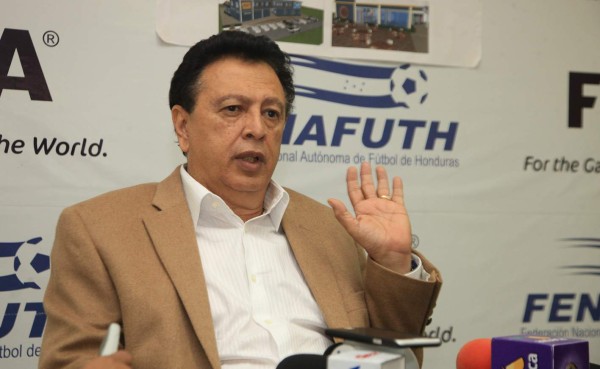 Alfredo Hawit: 'Me siento tranquilo, le hemos abierto las puertas al FBI'