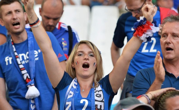 Fotos: La sensualidad en su máximo esplendor en el Francia-Alemania