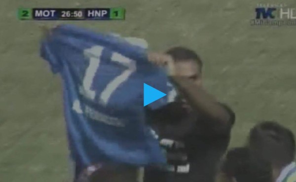 VIDEO: Eddie Hernández dedica sus goles a Arnold Peralta