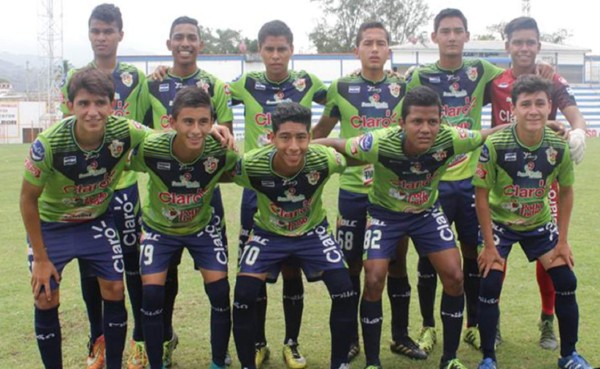 Un juego de fútbol juvenil de El Salvador se definió por penales ¡Tres días después!