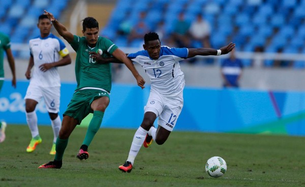 VIDEO: El polémico gol con que Honduras le gana a Argelia