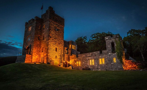 El impresionante castillo en el que vivirá Mourinho