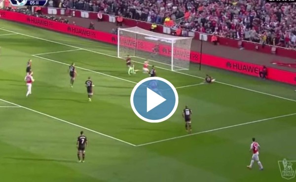 VIDEO: Sensacional gol de taquito de Alexis Sánchez ante el Manchester United