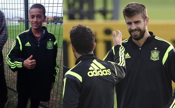 VIDEO: Piqué regala sudadera a jovencito que invadió entrenamiento de España