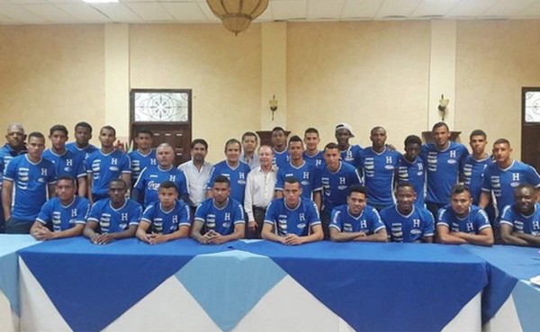 Jorge Luis Pinto agradece la hospitalidad de Comayagua