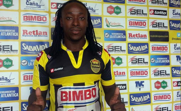 Real España contrata al delantero Rony Flores