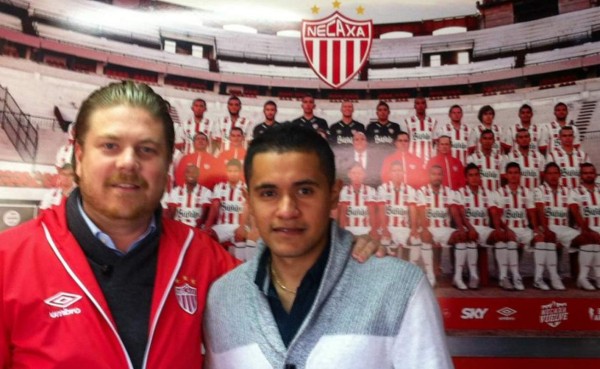 Roger Rojas es presentado de manera oficial con el Necaxa de México