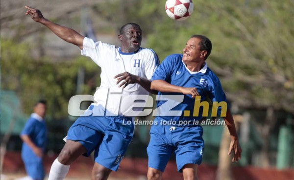 Así fue el partido entre leyendas entre Honduras y El Salvador en Alianza, Valle