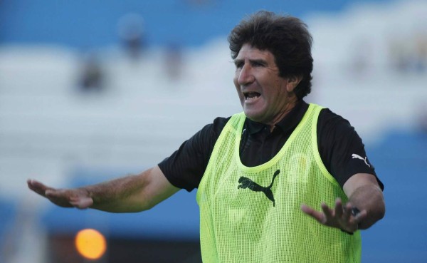 Héctor Vargas: 'Noel Valladares y Alvarado deben integrarse al equipo'