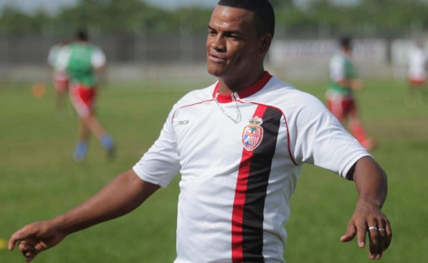 Rony Martínez rompió su maldición y volvió a marcar tras 15 meses de sequía