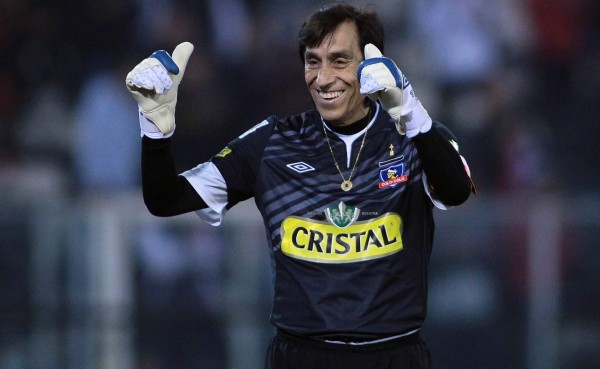 El exportero chileno Roberto Rojas sigue en cuidados intensivos en Brasil