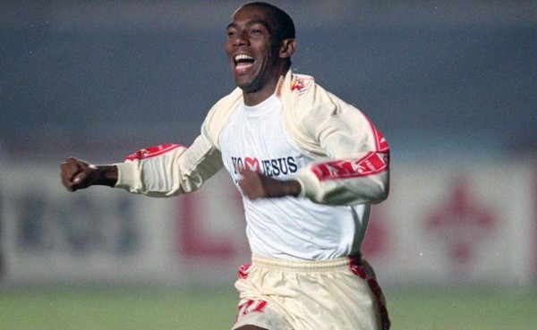 Los deportistas y famosos que contrajeron Sida