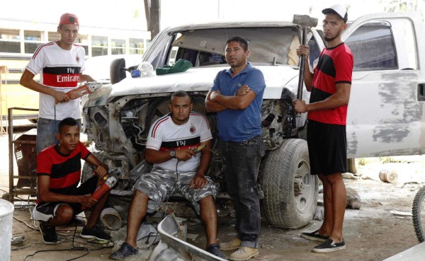 Los pintores que sueñan con jugar en el Ascenso de Honduras