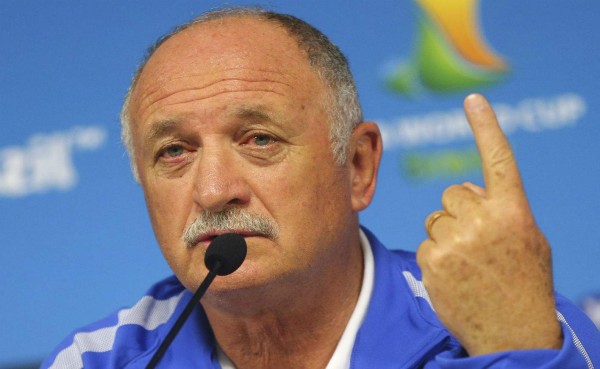 Por cábala Scolari pidió no jugar el viernes 13 ante Croacia