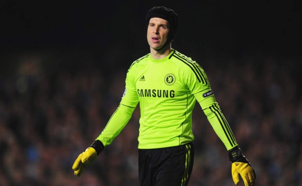 PSG y Mónaco interesados en fichar a Petr Cech