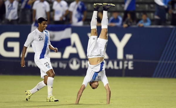 Guatemala convoca a dos hondureños para partidos eliminatorios