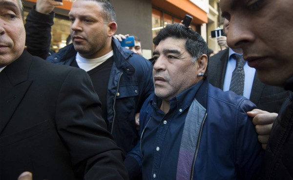 Maradona ataca de nuevo a sus enemigos, entre ellos Marcelo Tinelli