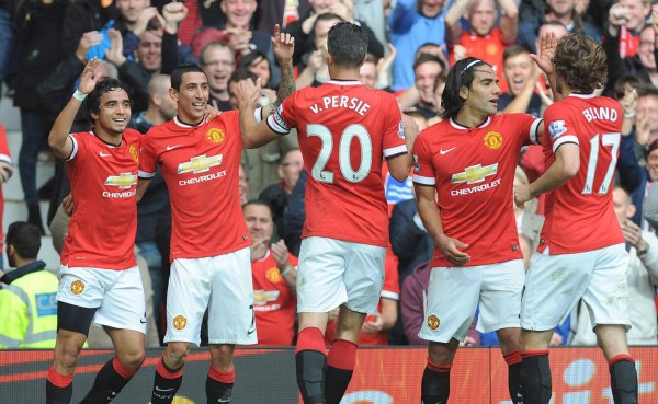 Di María y Falcao le dieron triunfo a Manchester United