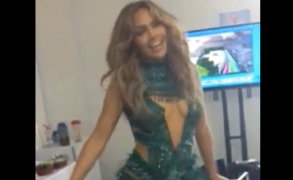 VIDEO: Aseguran que Jennifer López se burló de Shakira