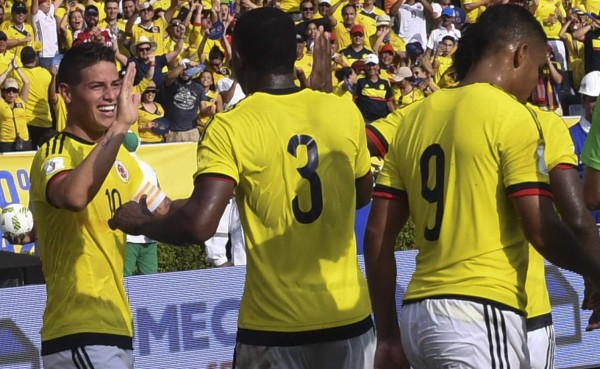 Colombia se deshace de Venezuela con un James Rodríguez como figura