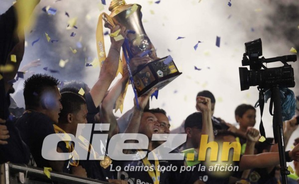 Estas son las postales inolvidables de una noche heroica para el Honduras Progreso