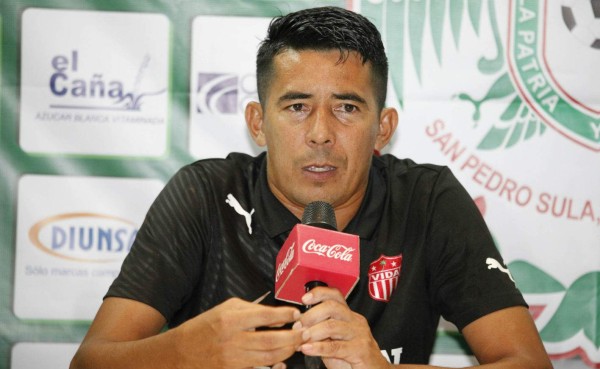 Elvin López: 'Me gustaría seguir al frente del Vida'