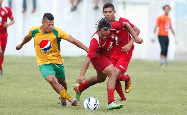 Villanueva comprometió su clasificación a octagonal de Ascenso