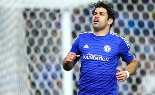 Diego Costa entretuvo a sus amigos con películas pornográficas