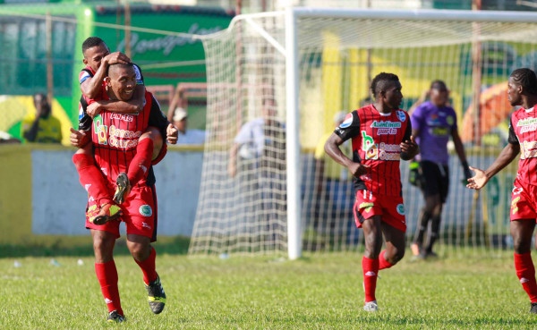 Deportes Savio le sacó un empate a Parrillas One