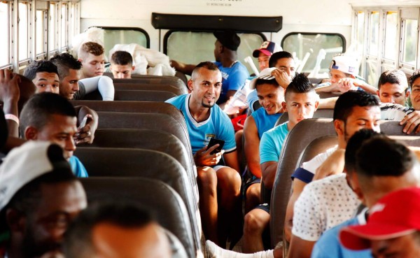VIDEO: Tremendo ambiente en el bus del Honduras Progreso