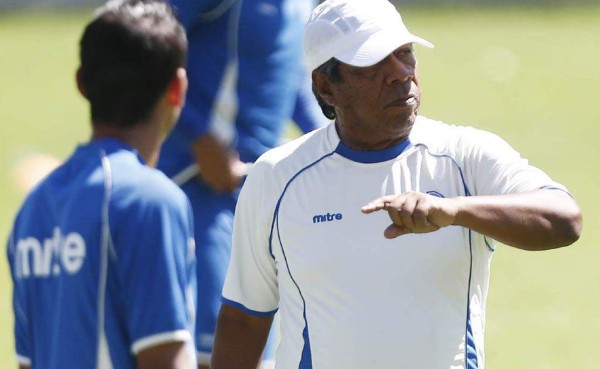 Ramón Maradiaga llegará a los duelos ante Honduras sin saber lo que es ganar